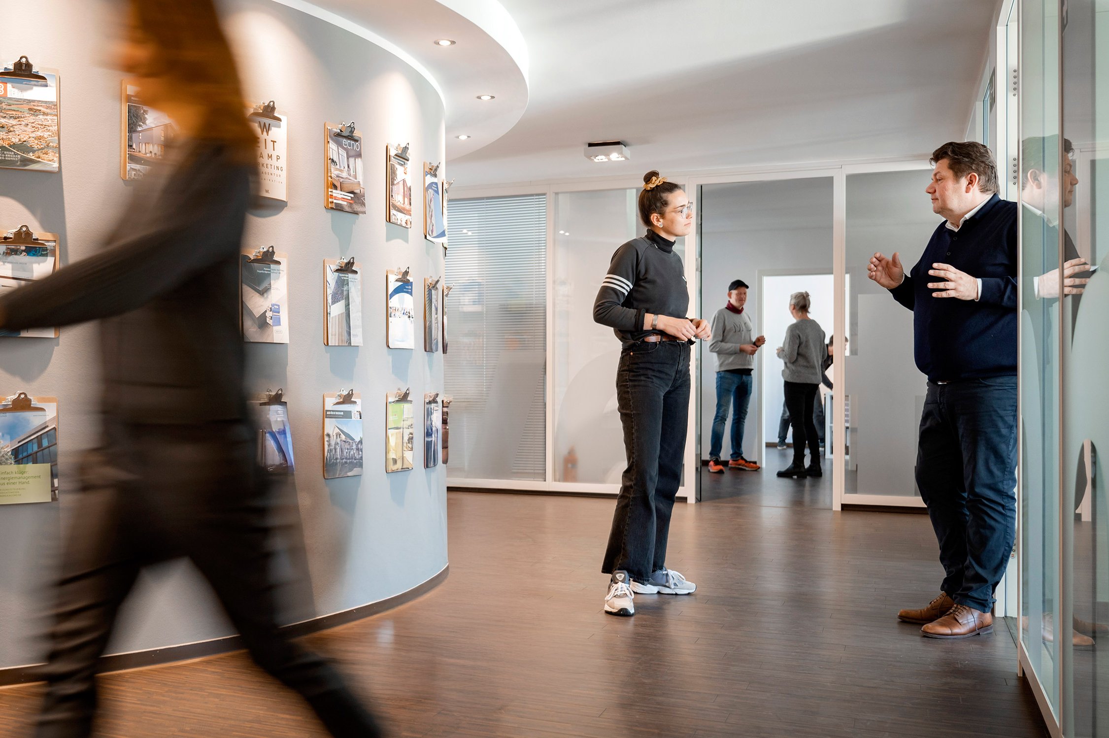Agenturalltag: Konzept & Umsetzung in der Werbeagentur Werbeagentur Flur
